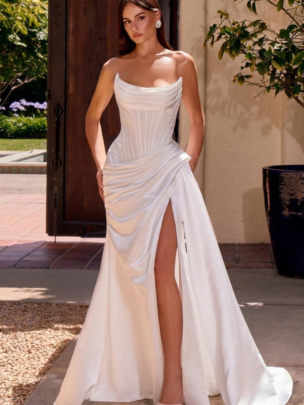 NEW OFF WHITE Evening Gown Floor Length Formal Elegant Stunning CD636W